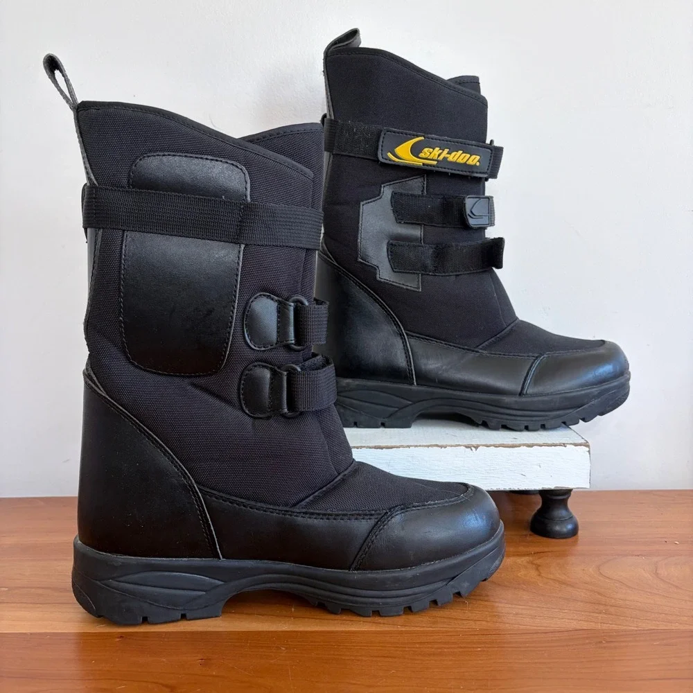 Ski-Doo Mens Black Snowmobile Boots Thermolite Insulated Size 7 4500056971